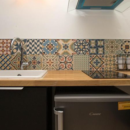 Grand Studio Industriel Dans Le Centre Historique Apartment Poitiers Luaran gambar